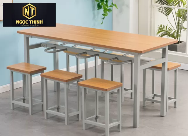 Bàn ăn công nghiệp chất lượng